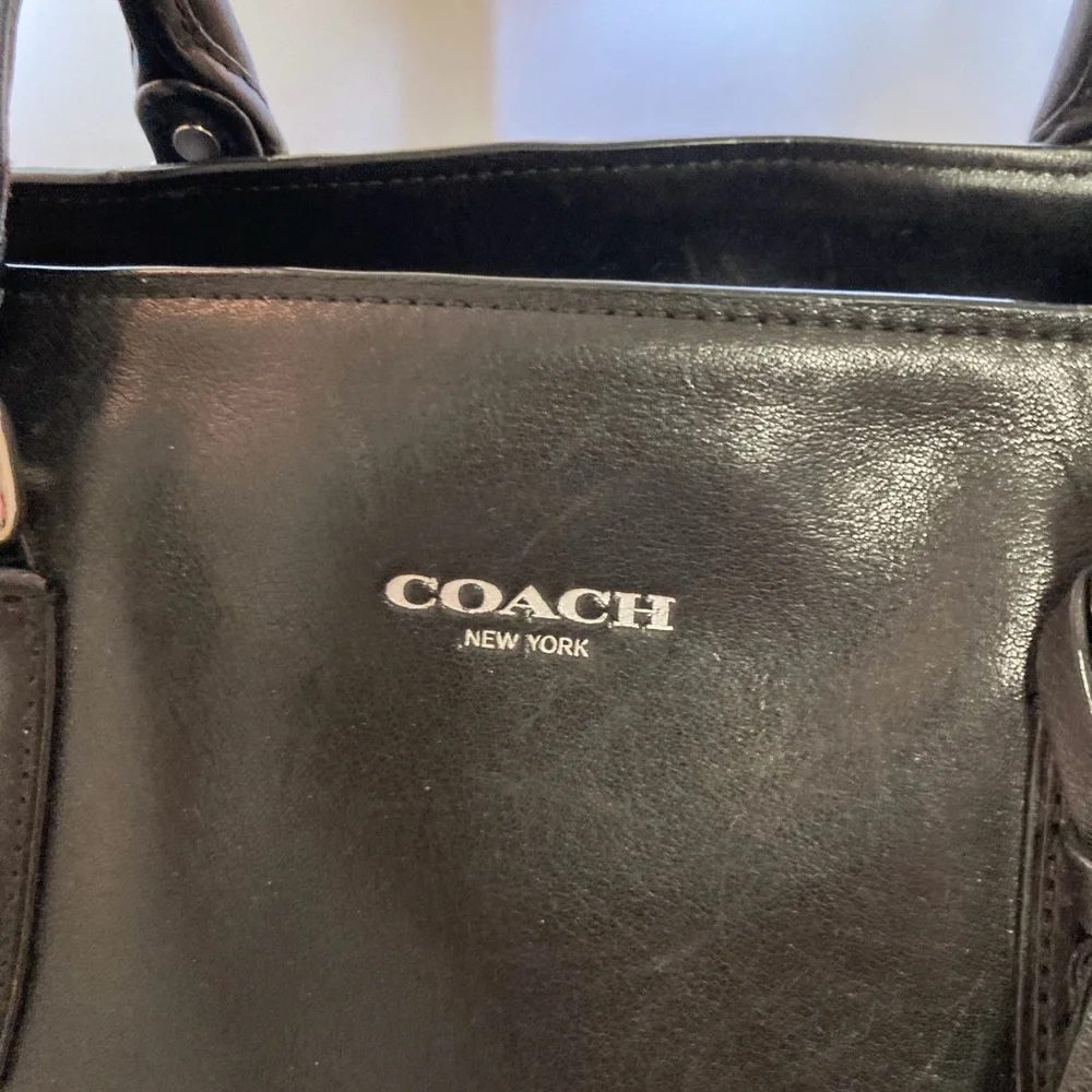 Coach Handbag - Picture 2 of 9